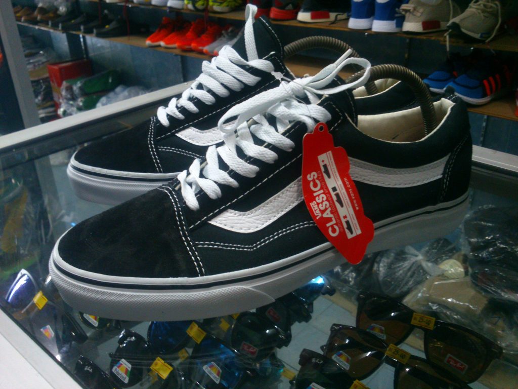 Kasut Vans Old Skool